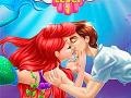 Игри Ariel And Prince Underwater Kissing