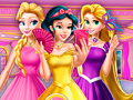 Игри Princesses At Masquerade