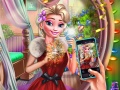 Игри New Year Insta Selfie