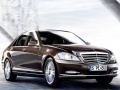 Игри Luxury Sedan Suzzle