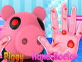 Игри Piggy Hand Doctor 