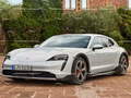Игри Porsche Taycan 4S Cross Puzzle