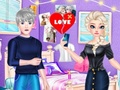 Игри Elsa Heart Break Time