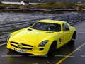 Игри Mercedes-Benz SLS E-Cell Puzzle